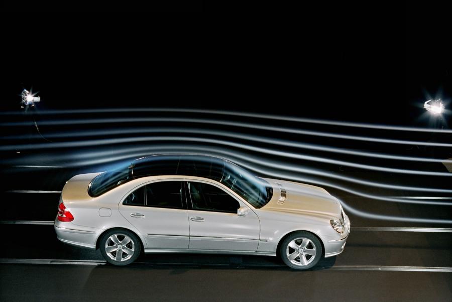  Mercedes-Benz E-Class 2002 года  (фото 226 из 448)